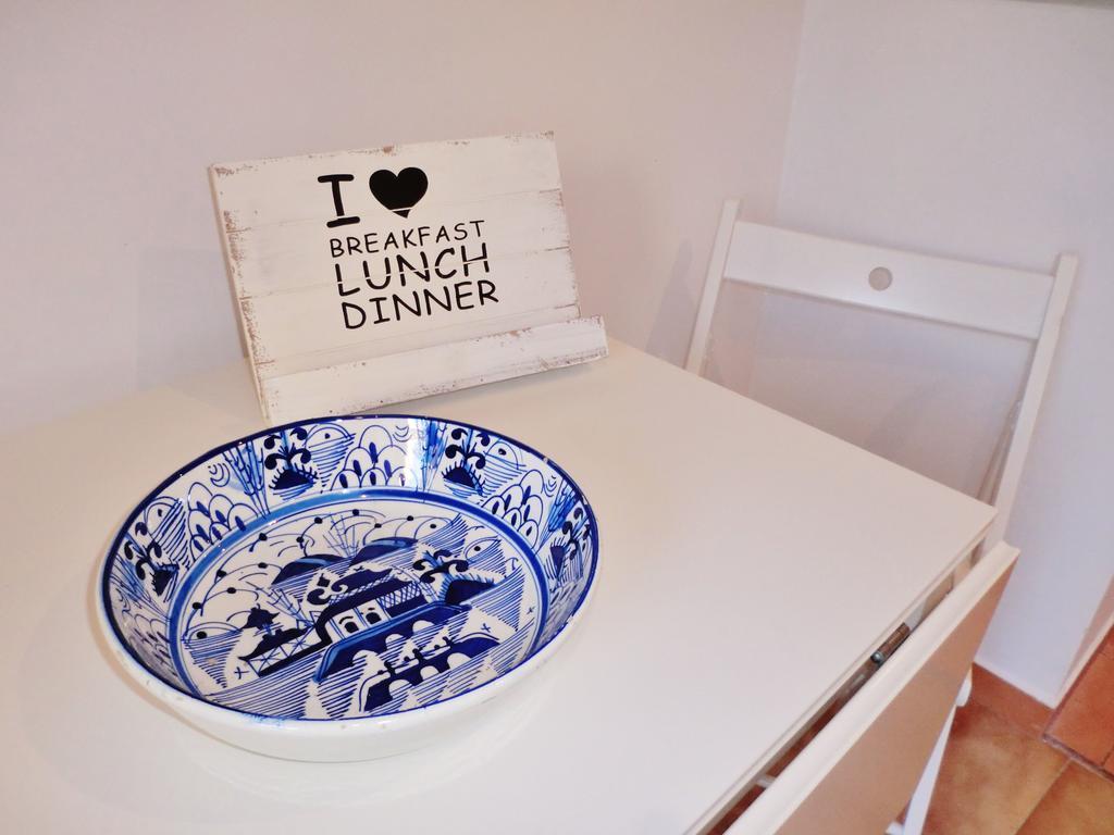 Apartamento Embaixador Mateus Lisbon Bilik gambar